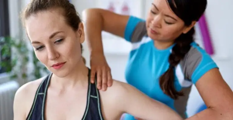 How to become a physical therapist